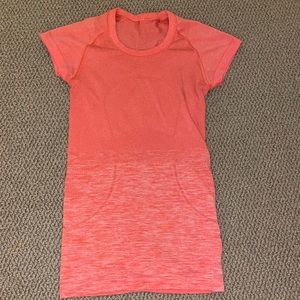 LULULEMON SWIFTLY TECH ORANGE/ peach SHORT SLEEVE